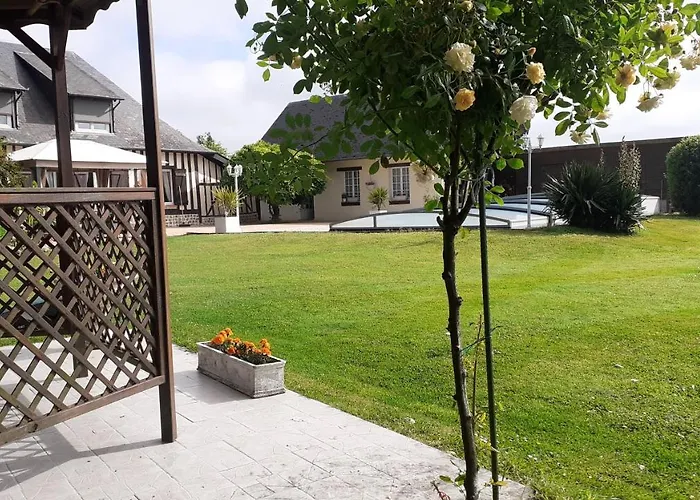 Pressoir Les Campenottes Bed & Breakfast *